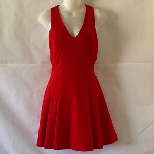 Alice + Olivia Elva Fit & Flare Mini Dress Size 2 V-Neck Sleeveless Red Event